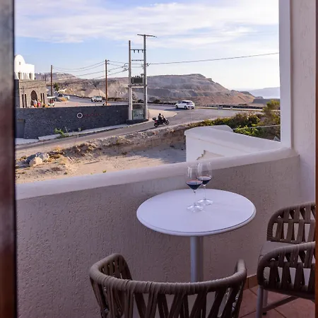 Astir Thira Hotel 2*