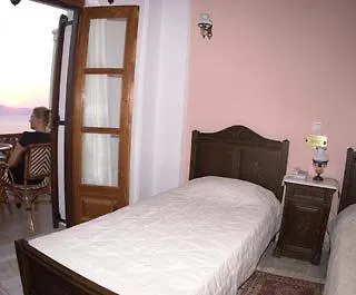 Astir Thira 2*
