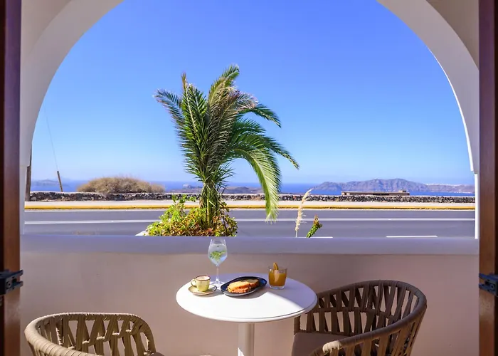 Astir Thira Hotel Fira (Santorini)