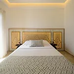 Astir Thira Hotel 2*