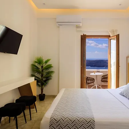 Astir Thira Fira (Santorini)