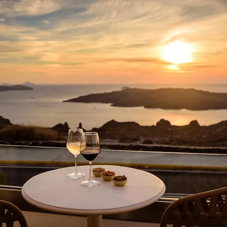 Hotel Astir Thira 2*
