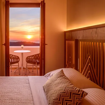 아스티르 티라 2*