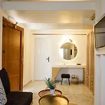 Astir Thira Fira (Santorini)