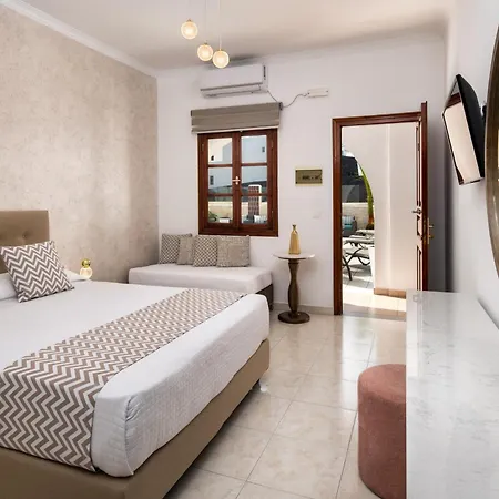 Hotell Astir Thira 2*