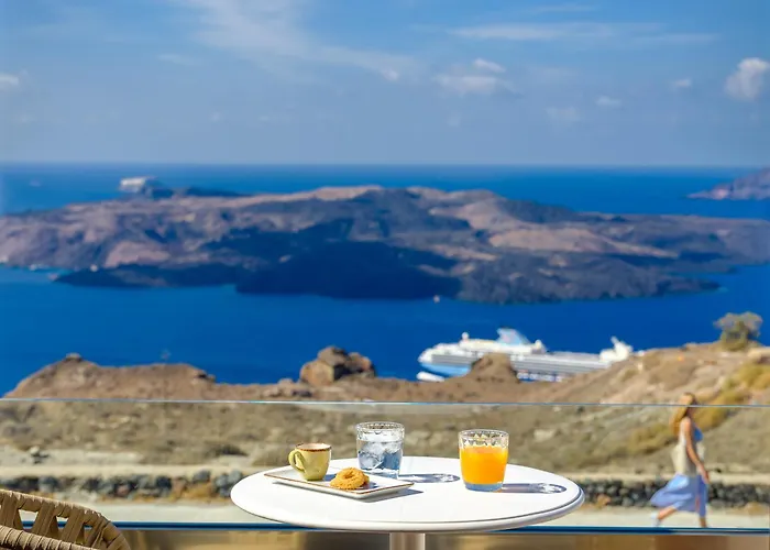Astir Thira Hotell