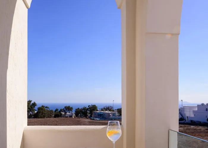 Astir Thira Hotell 2*