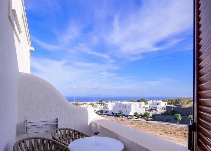 Astir Thira Φηρά